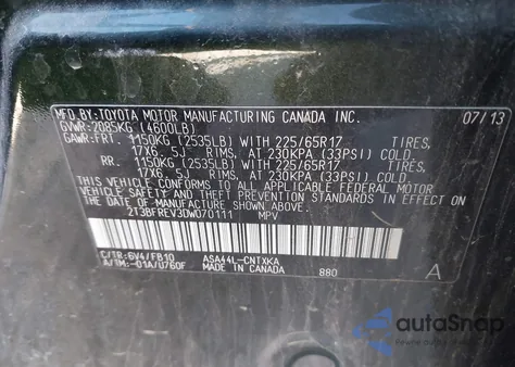 2013 Toyota Rav4 Le z USA, uszkodzony, nr VIN 2T3BFREV3DW070111